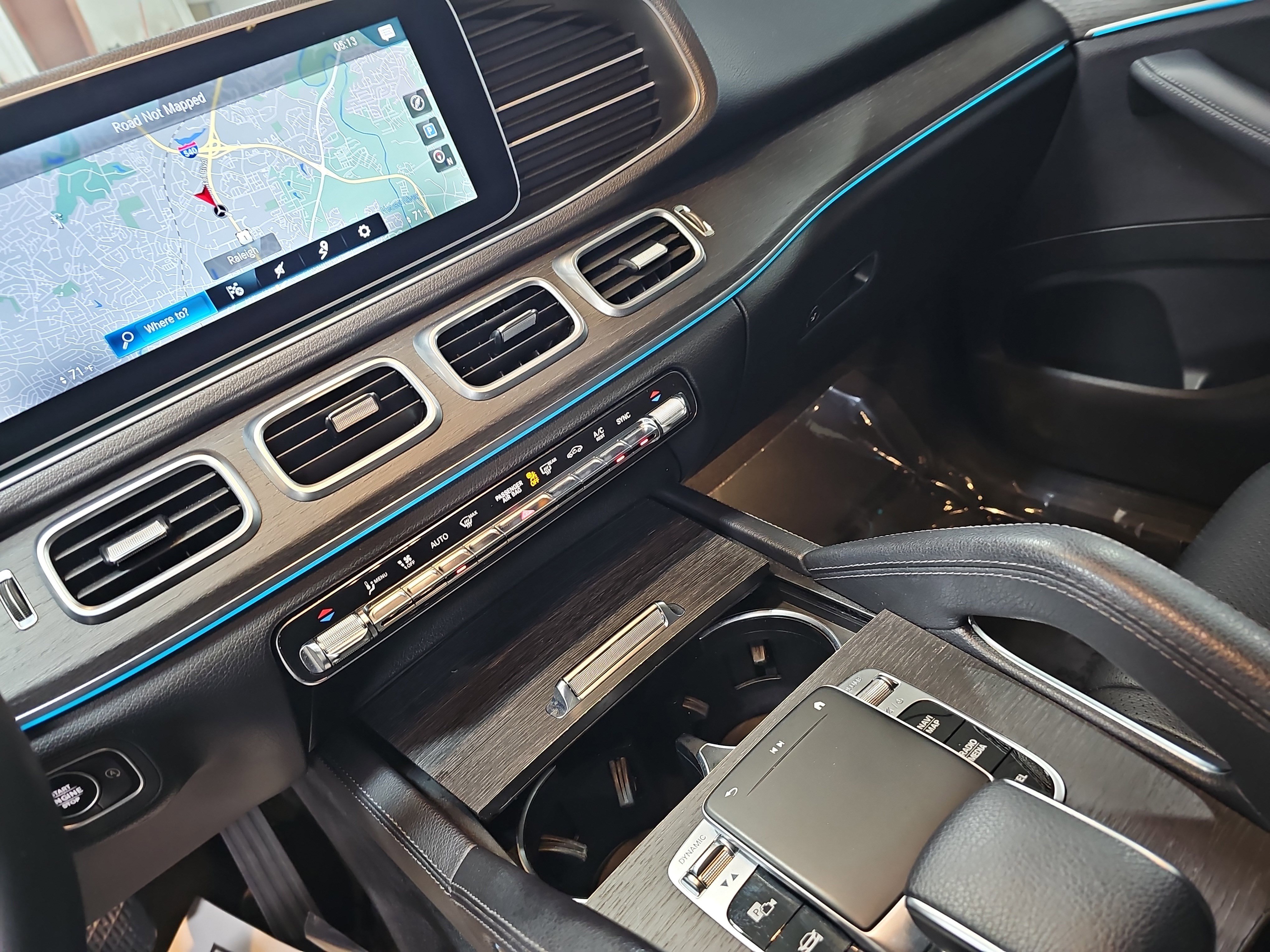 Certified 2020 Mercedes-Benz GLE 350 4MATIC image 26