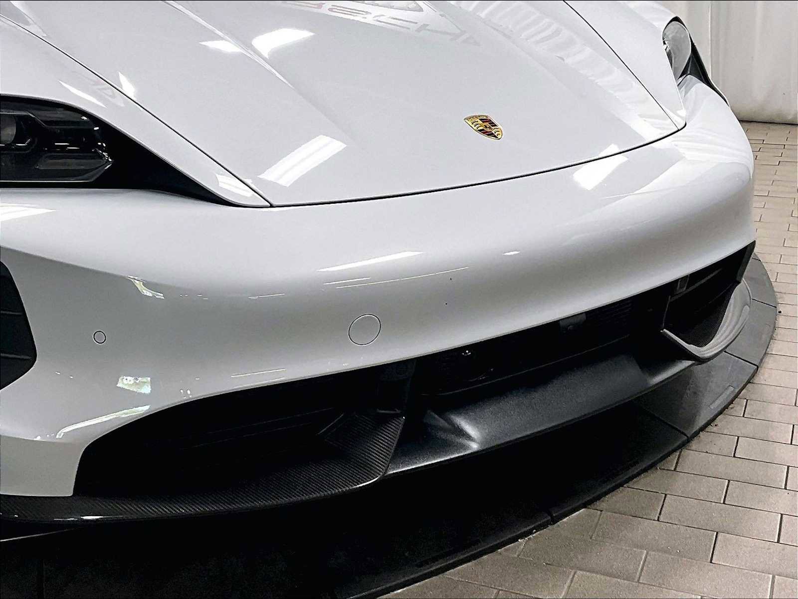 Used 2022 Porsche Taycan Turbo S image 33