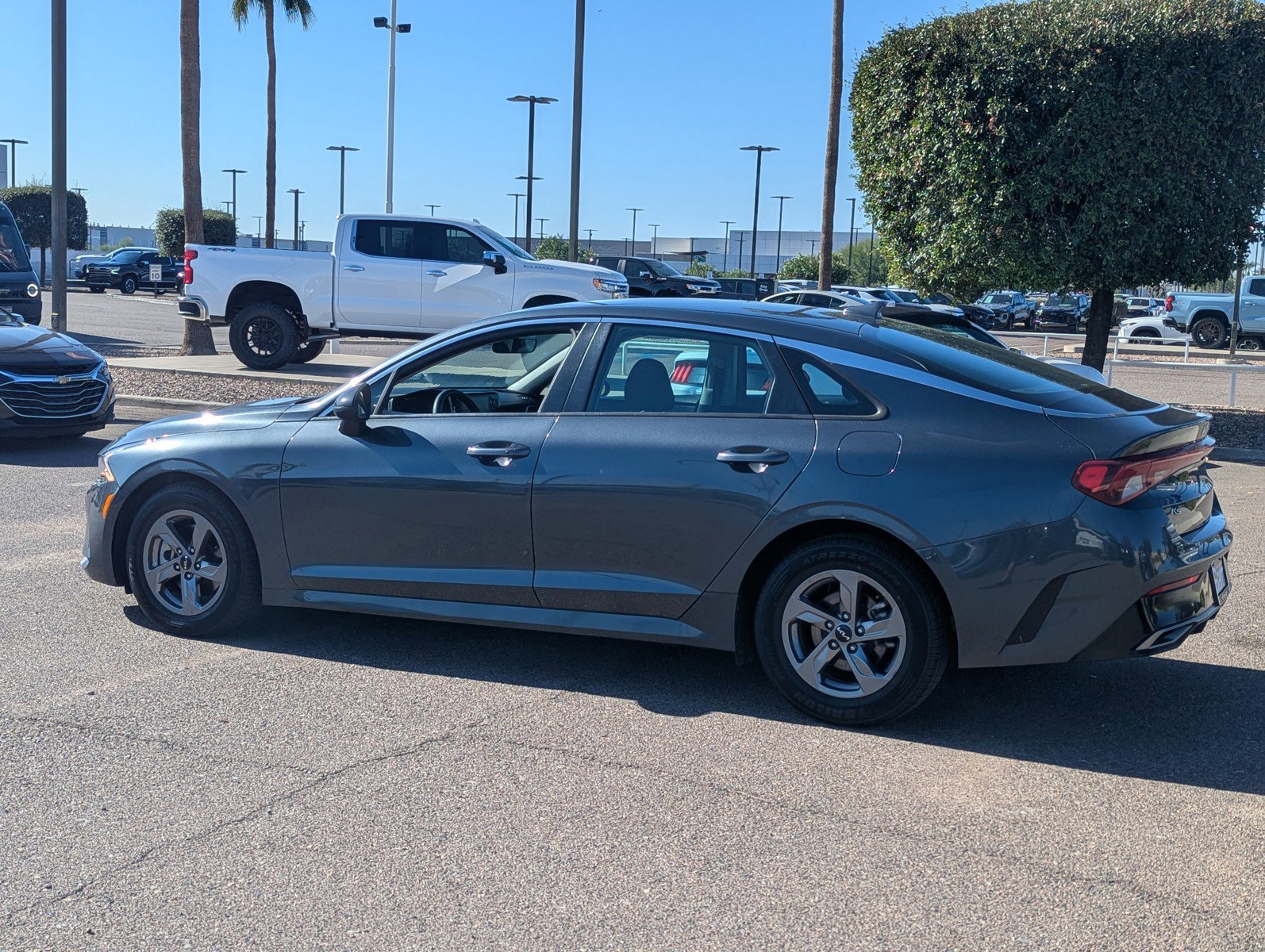 Used 2022 Kia K5 LXS image 4