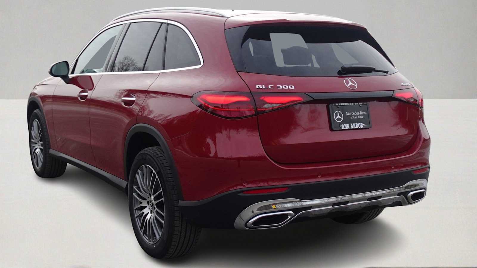 Used 2026 Mercedes-Benz GLC 300 4MATIC image 7