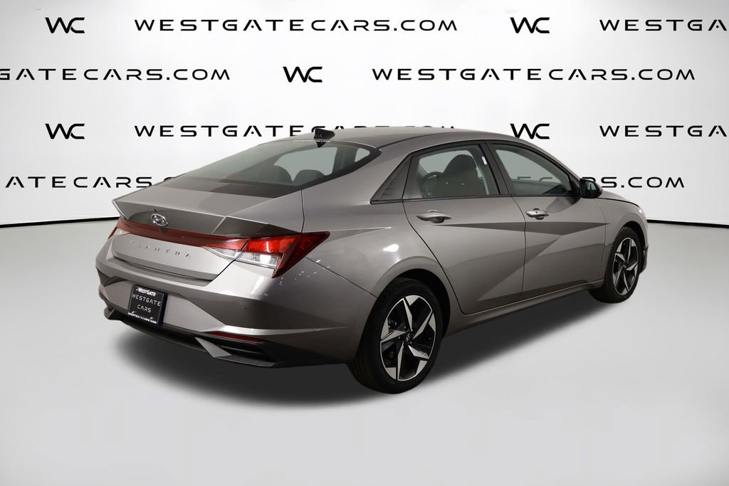 Used 2023 Hyundai Elantra SEL w/ Convenience Package FWD image 45