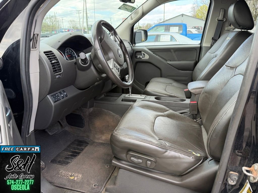 Used 2018 Nissan Frontier PRO-4X image 4