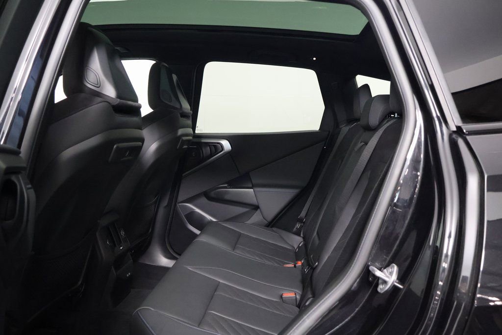 Used 2025 BMW X3 xDrive30i w/ M Sport Package image 11