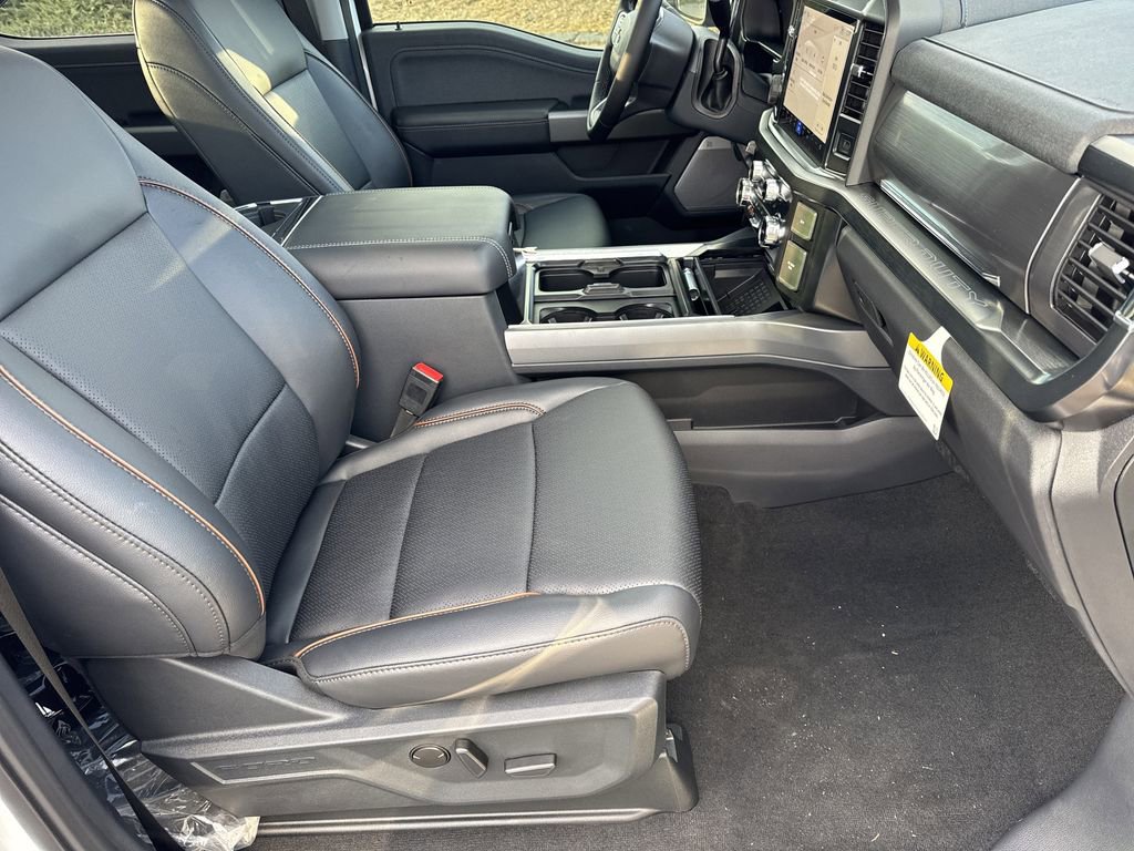 New 2025 Ford F250 Lariat w/ Lariat Ultimate Package image 13