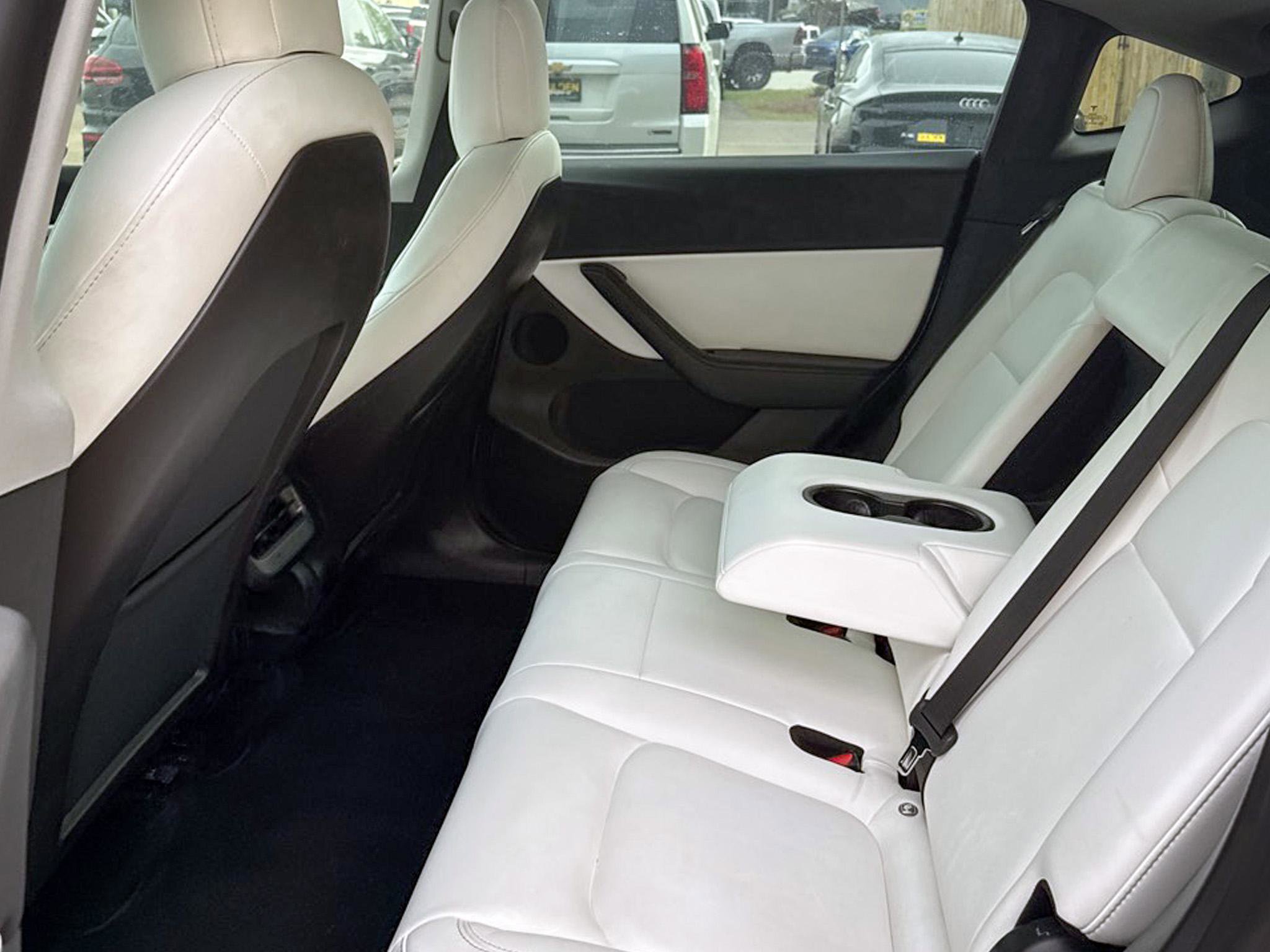 Used 2021 Tesla Model Y Performance image 27