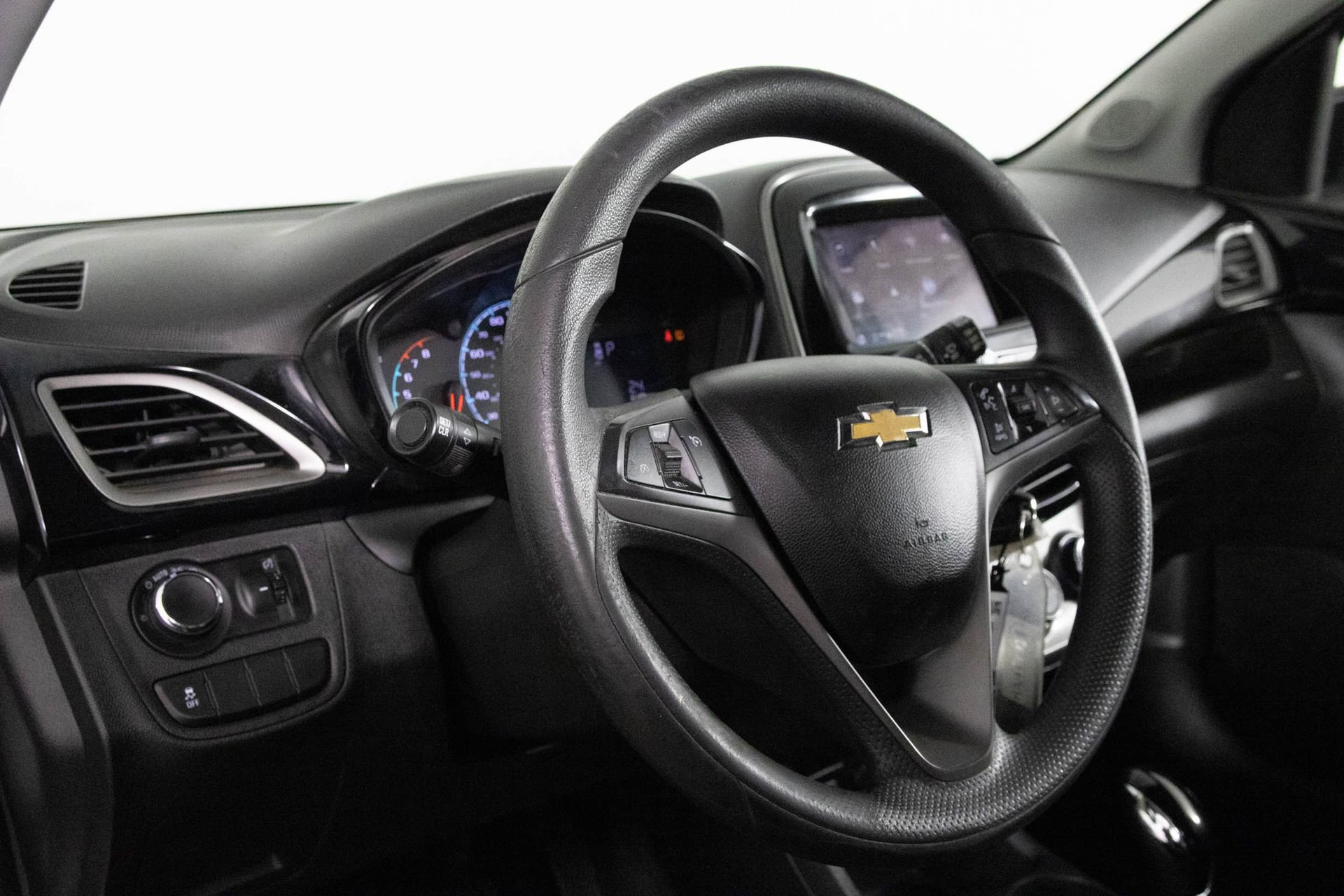 Used 2021 Chevrolet Spark LT w/ Spark Special Edition image 30