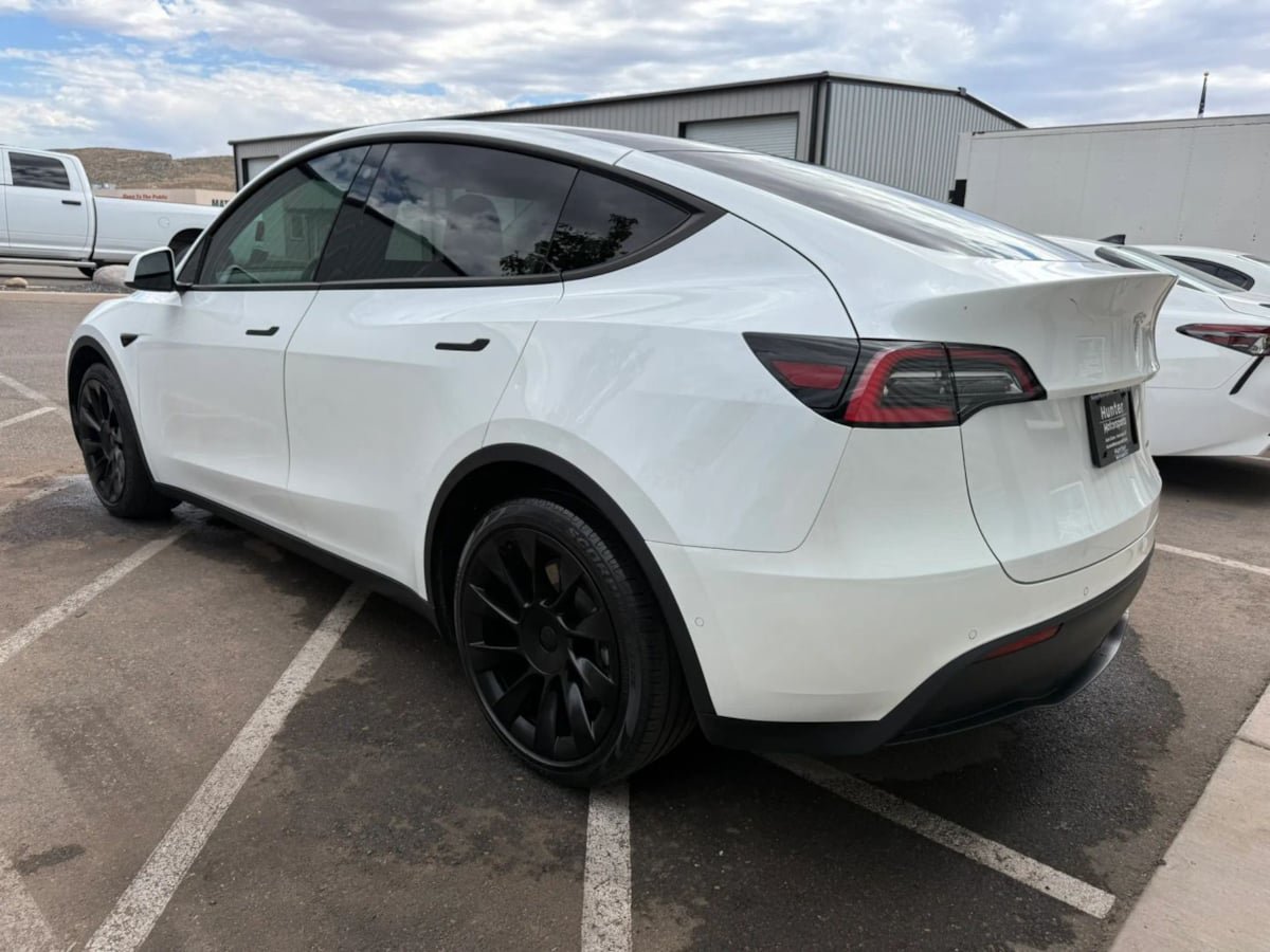 Used 2021 Tesla Model Y Long Range AWD/4WD image 4