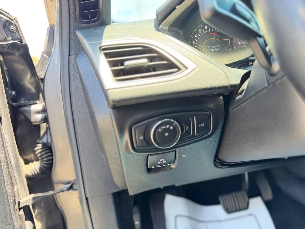 Used 2017 Lincoln MKZ Premiere FWD image 38