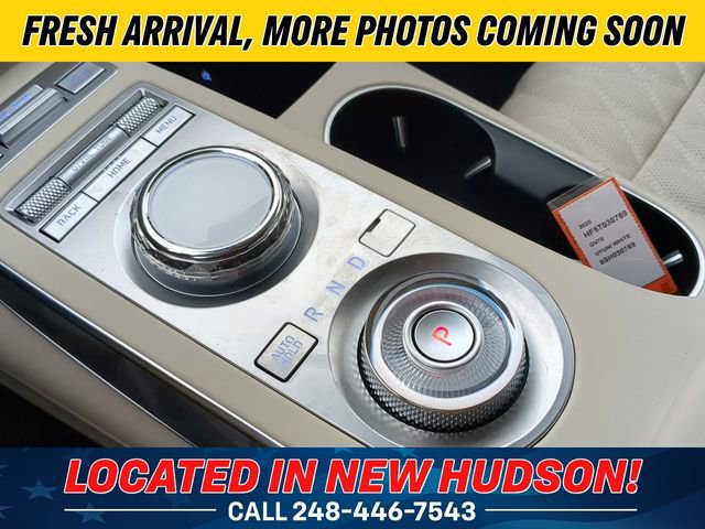 Used 2025 Genesis GV70 3.5T Sport w/ Sport Advanced Package AWD/4WD image 15