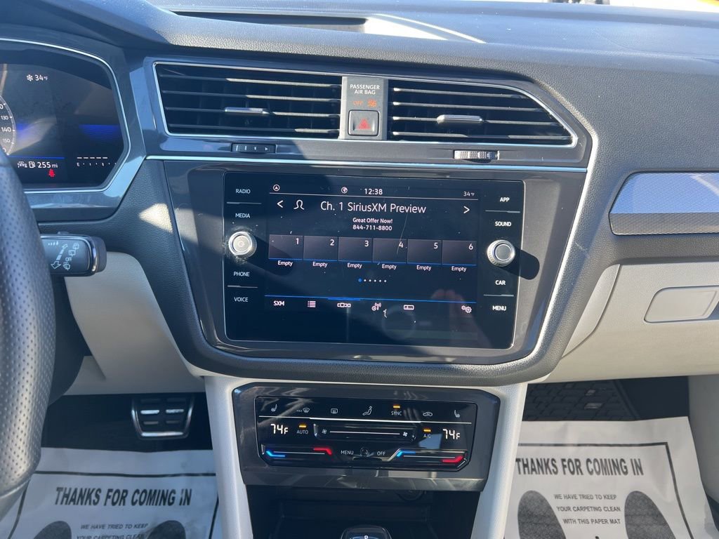 Used 2023 Volkswagen Tiguan SE R-Line image 21