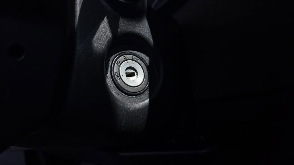 Used 2024 Toyota Corolla LE FWD image 26