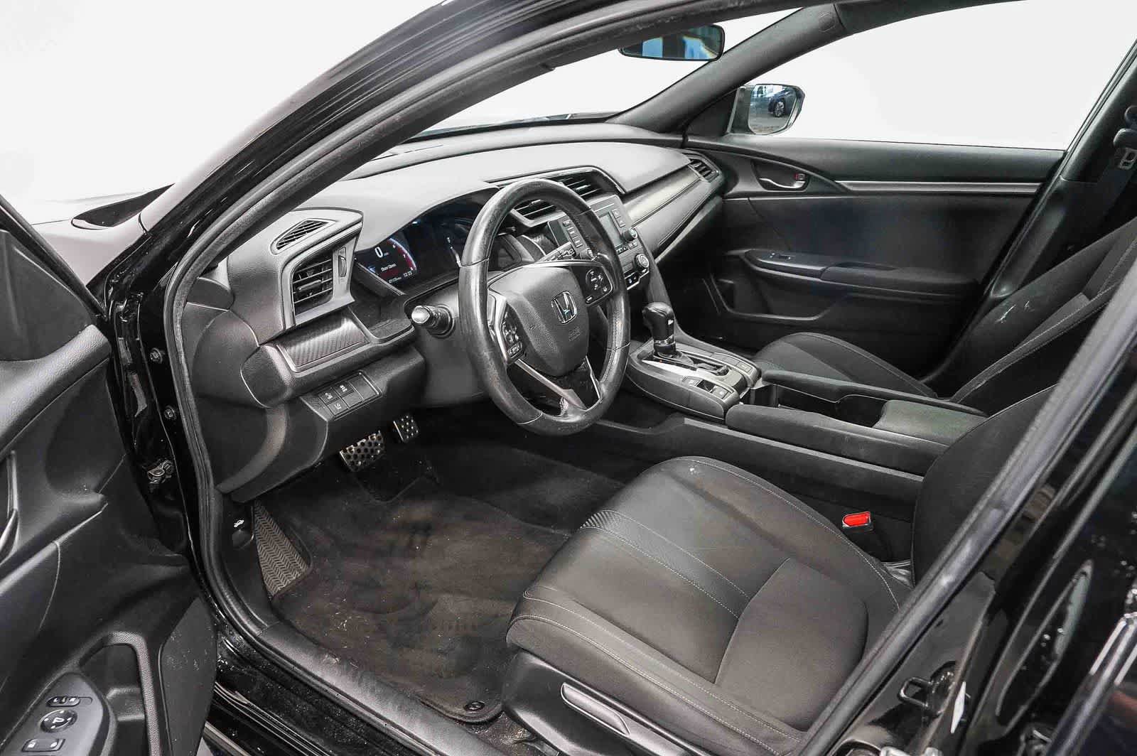 Used 2019 Honda Civic Sport image 17