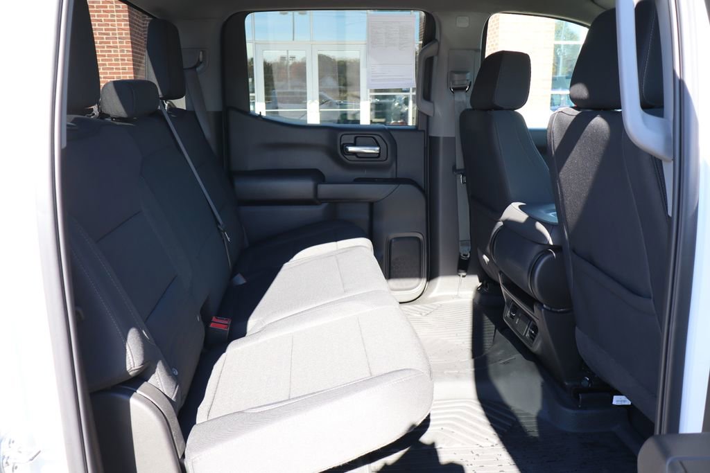 Used 2025 Chevrolet Silverado 1500 Custom Trail Boss w/ Turbomax Blackout Package image 45