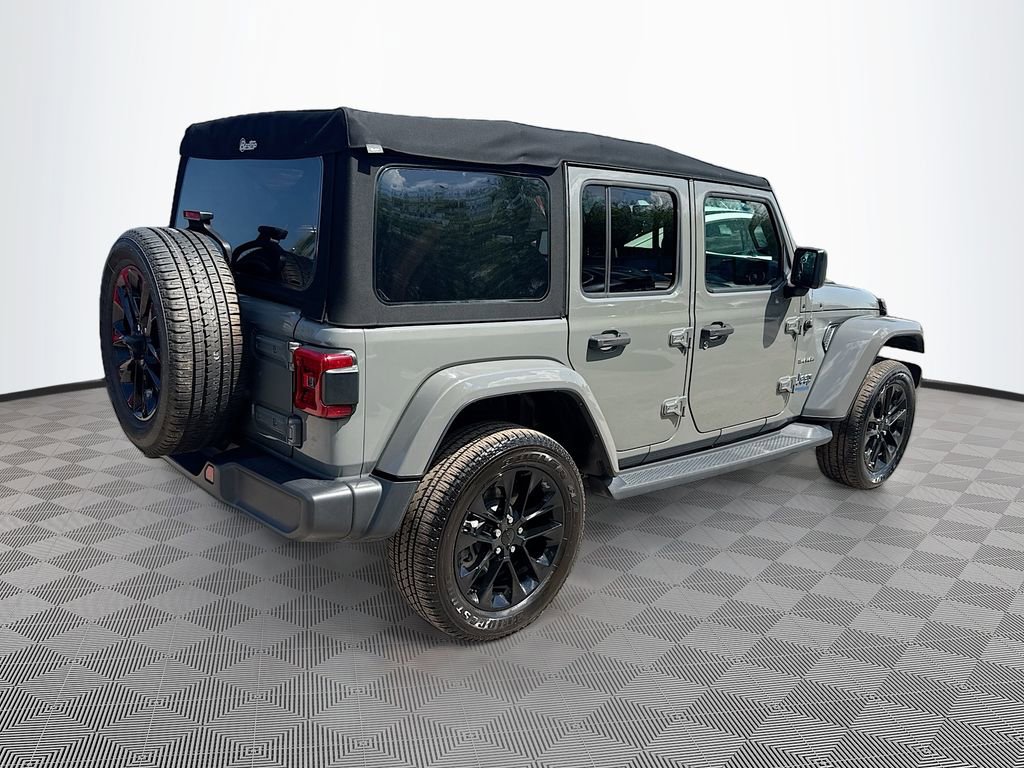 Used 2021 Jeep Wrangler Unlimited Sahara image 6