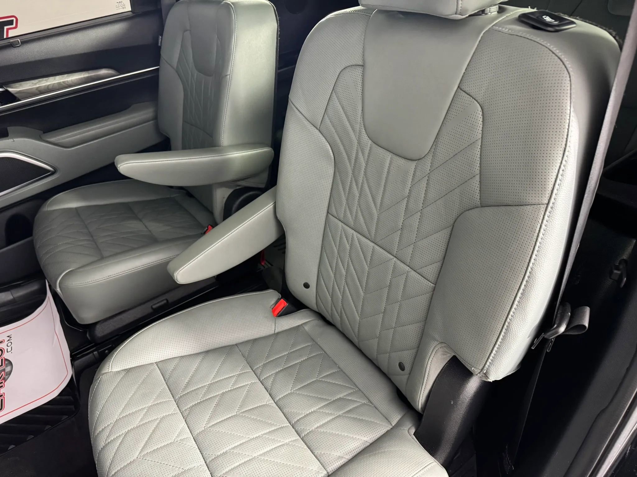 Used 2023 Kia Telluride SX Prestige X-Pro AWD/4WD image 39