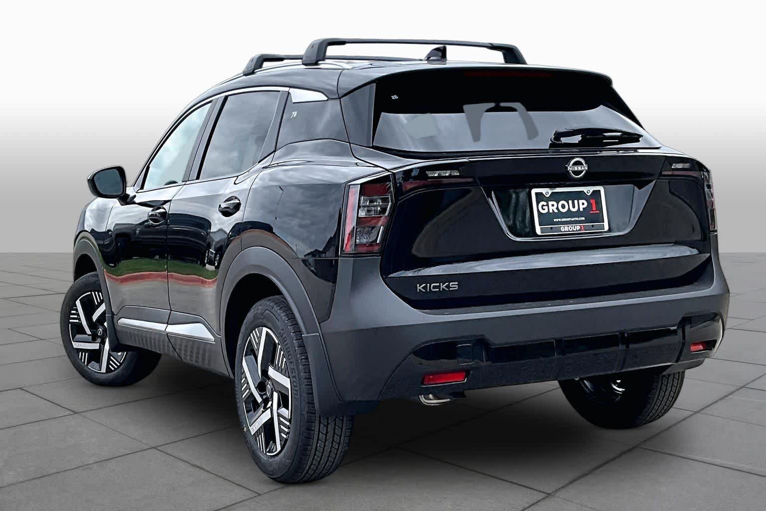 New 2027 Nissan Kicks SV FWD image 7