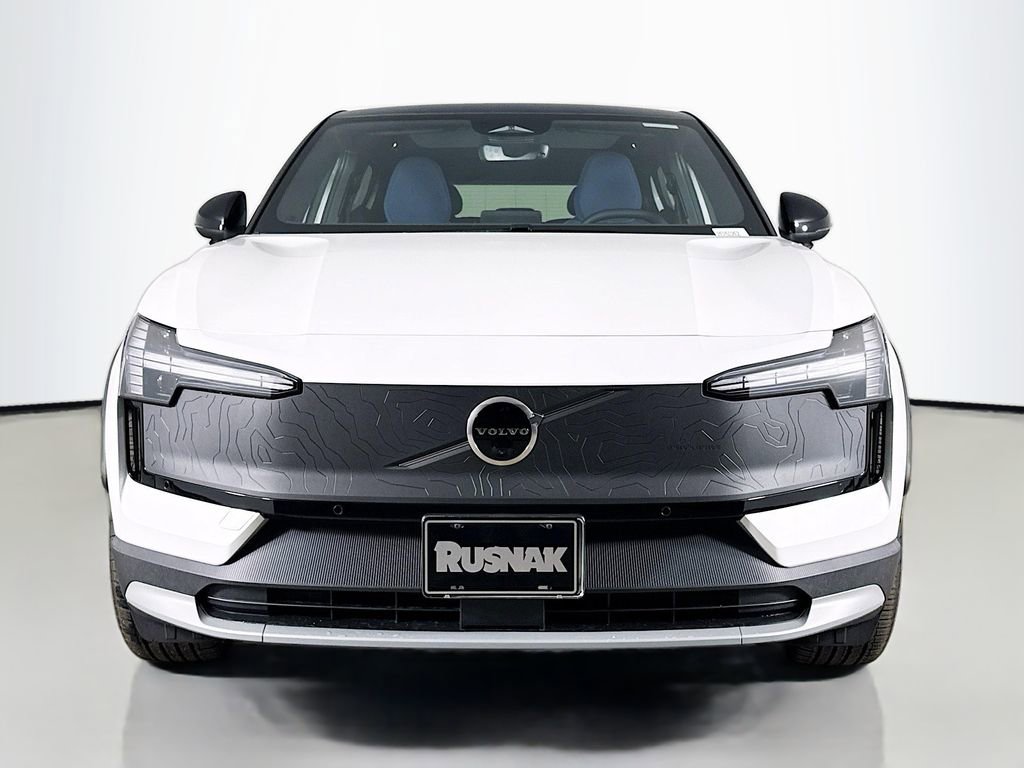 New 2026 Volvo EX30 Cross Country Ultra w/ Protection Package Premier image 2