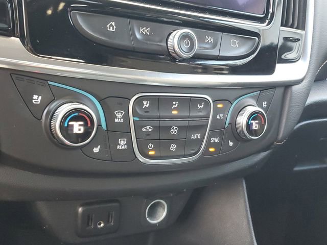 Used 2019 Chevrolet Traverse Premier w/ Redline Edition FWD image 21