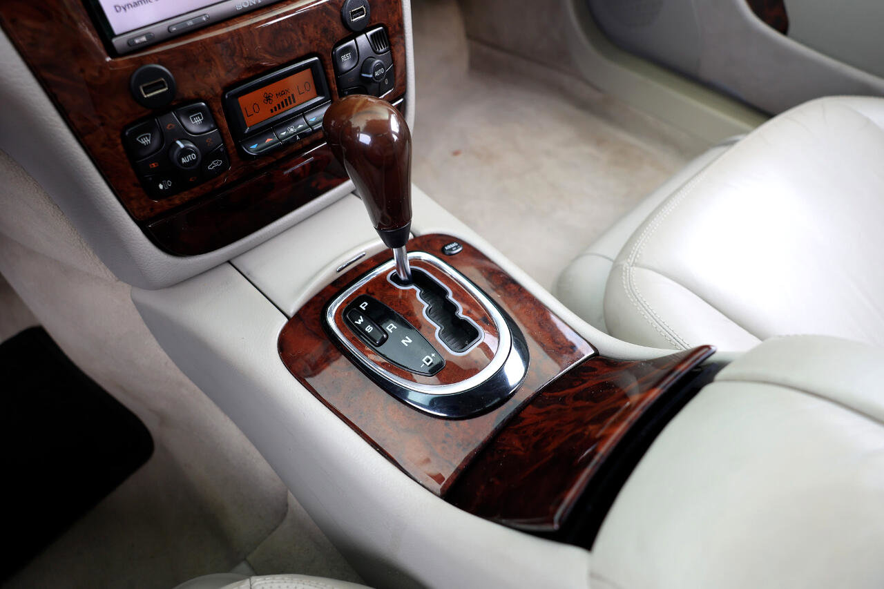 Used 2001 Mercedes-Benz S 500 image 36