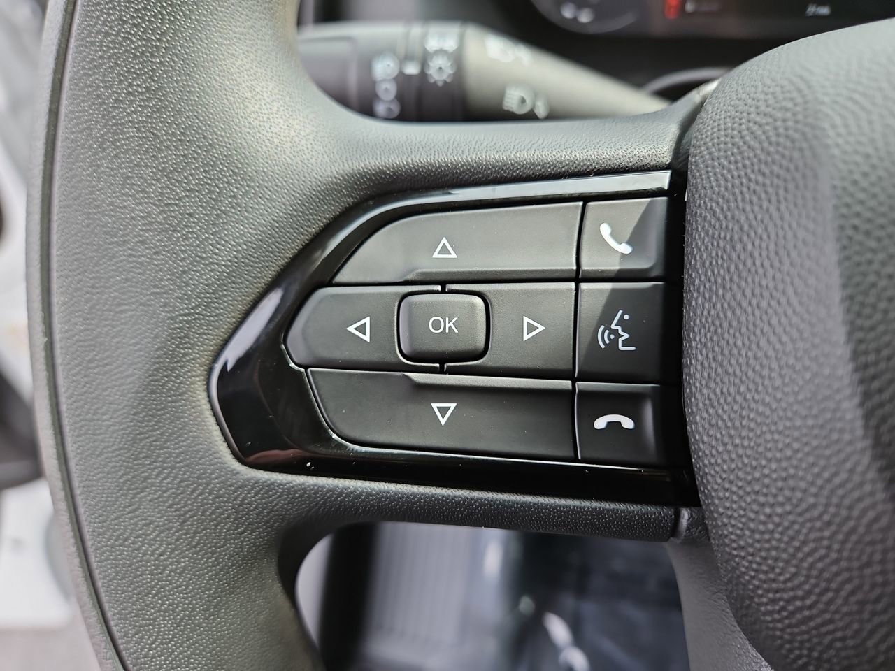 New 2025 RAM ProMaster 2500 w/ Quick Order Package 22G SLT image 23