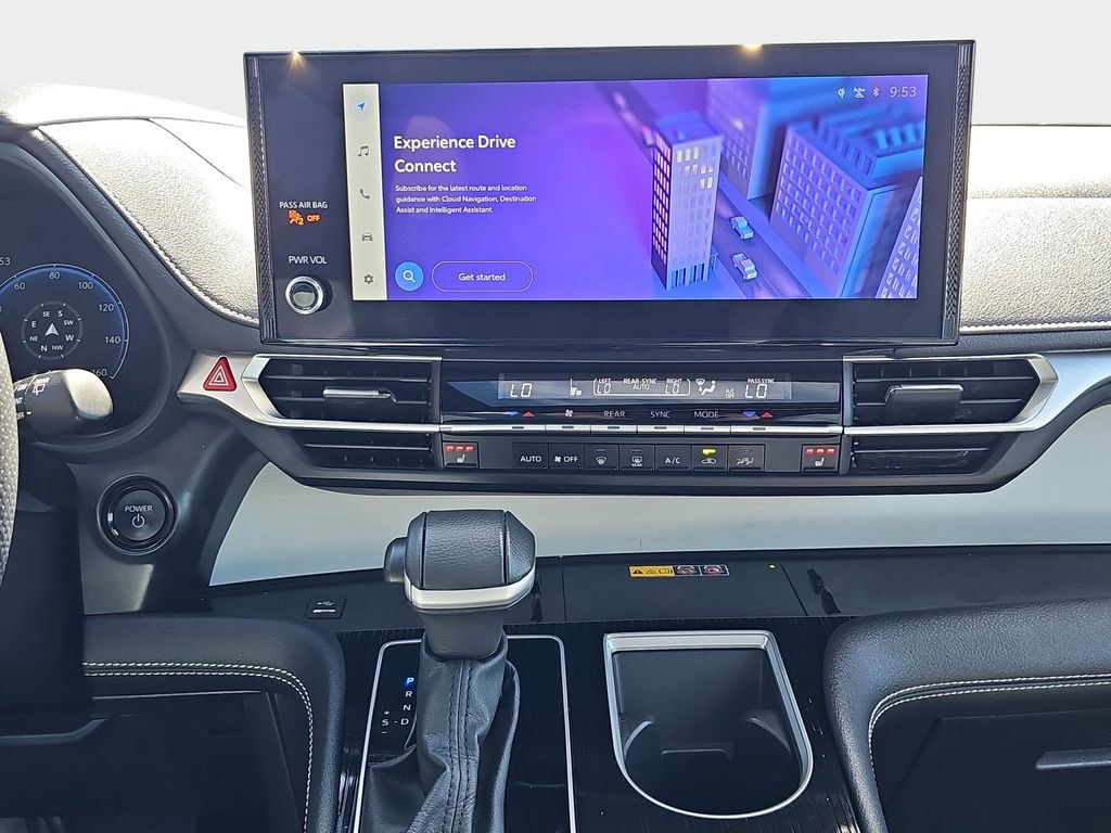 Used 2025 Toyota Sienna XSE AWD/4WD image 24