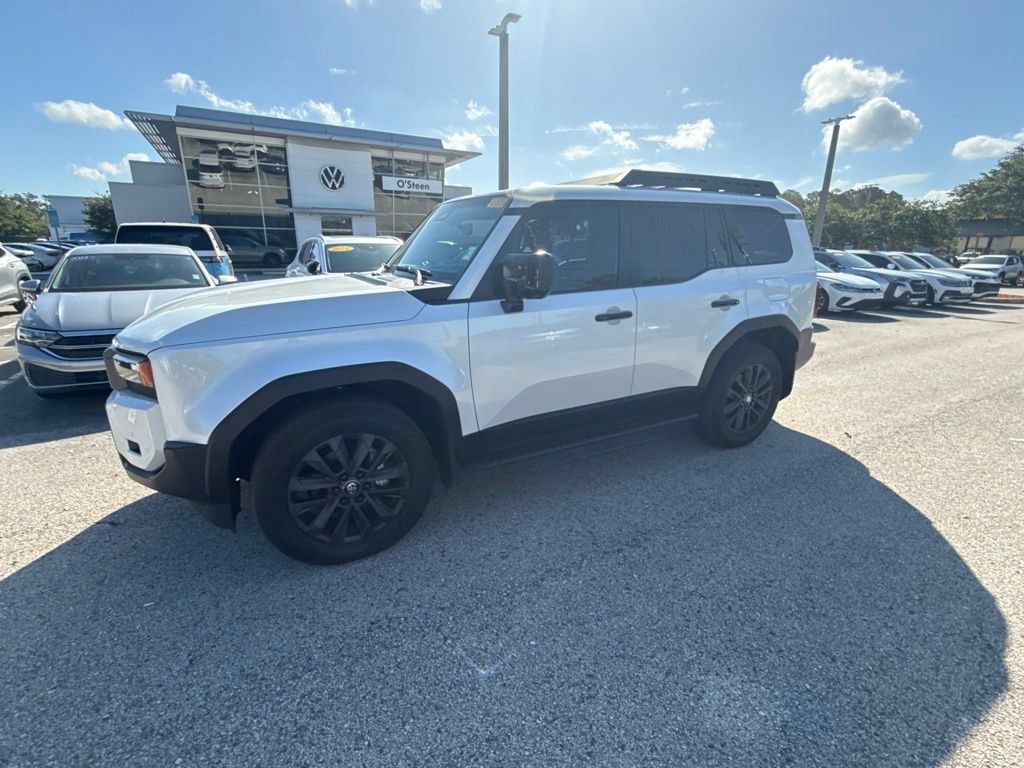 Used 2026 Toyota Land Cruiser w/ Premium Package AWD/4WD image 5