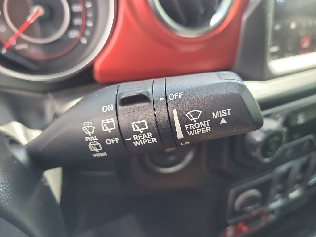 Used 2022 Jeep Wrangler Rubicon AWD/4WD image 27
