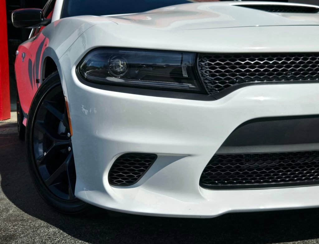 Used 2023 Dodge Charger R/T w/ Blacktop Package image 16