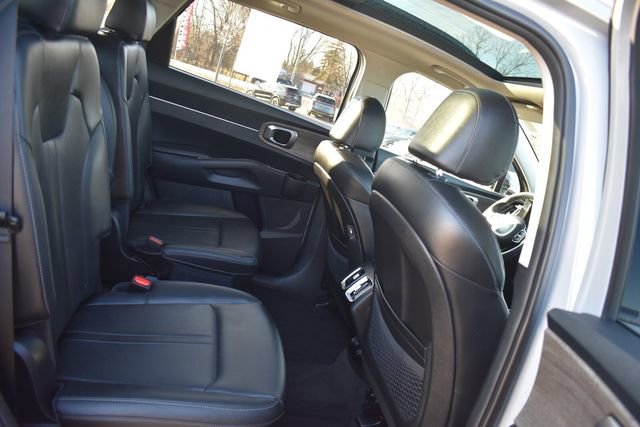 Certified 2023 Kia Sorento X-Line EX image 17
