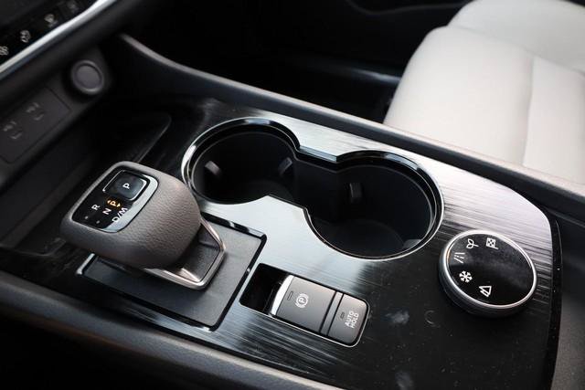 New 2026 Nissan Rogue Dark Armor AWD/4WD image 17