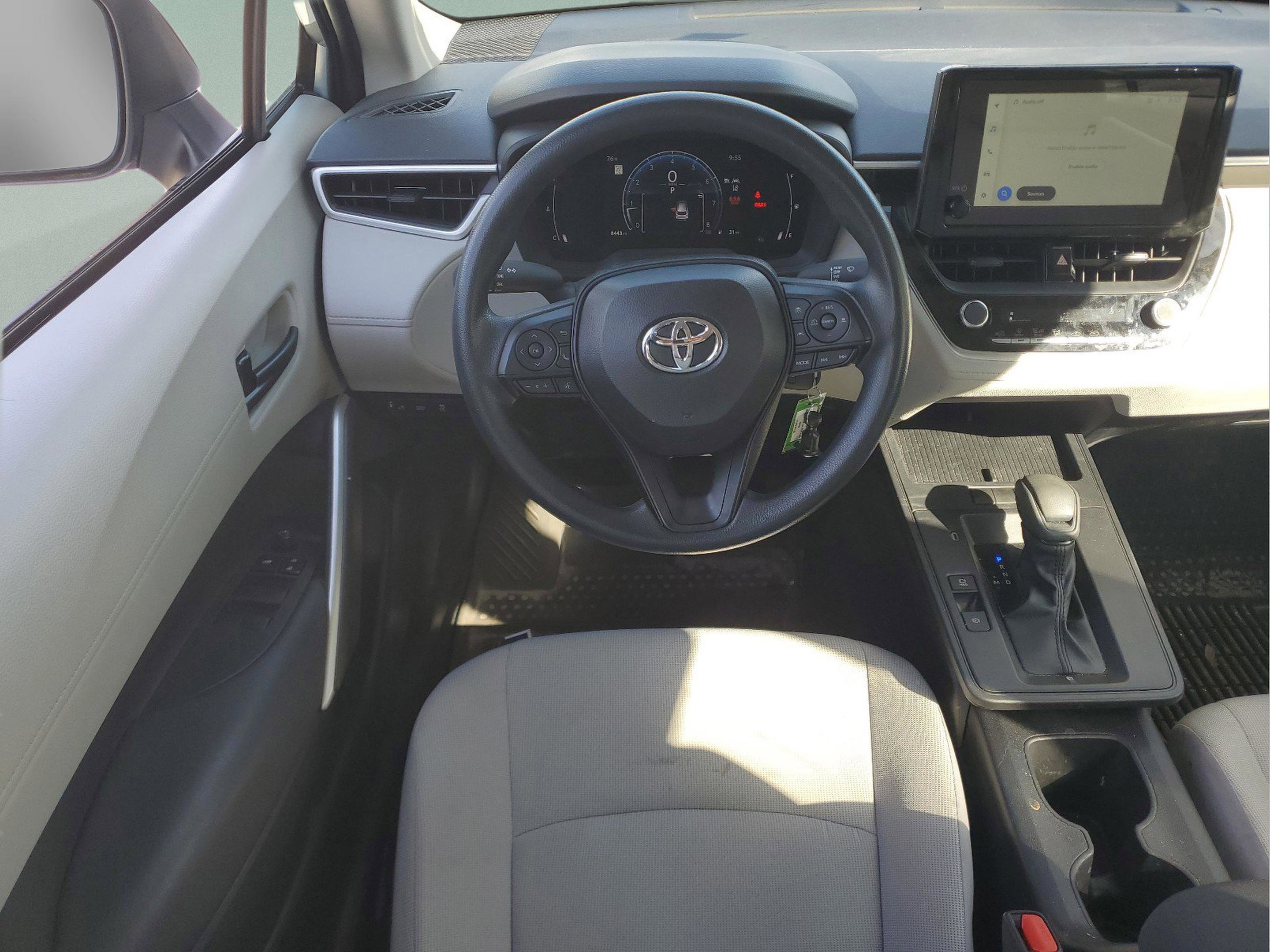 Used 2026 Toyota Corolla Cross L FWD image 11