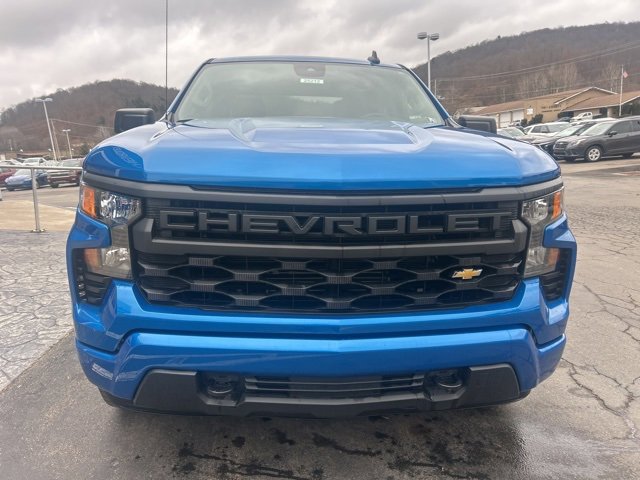 Used 2023 Chevrolet Silverado 1500 Custom image 2