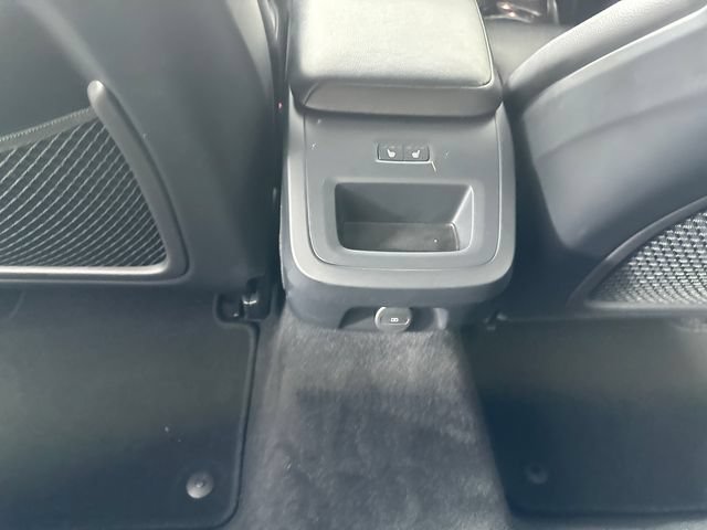 Used 2021 Volvo S60 T6 Momentum AWD/4WD image 17