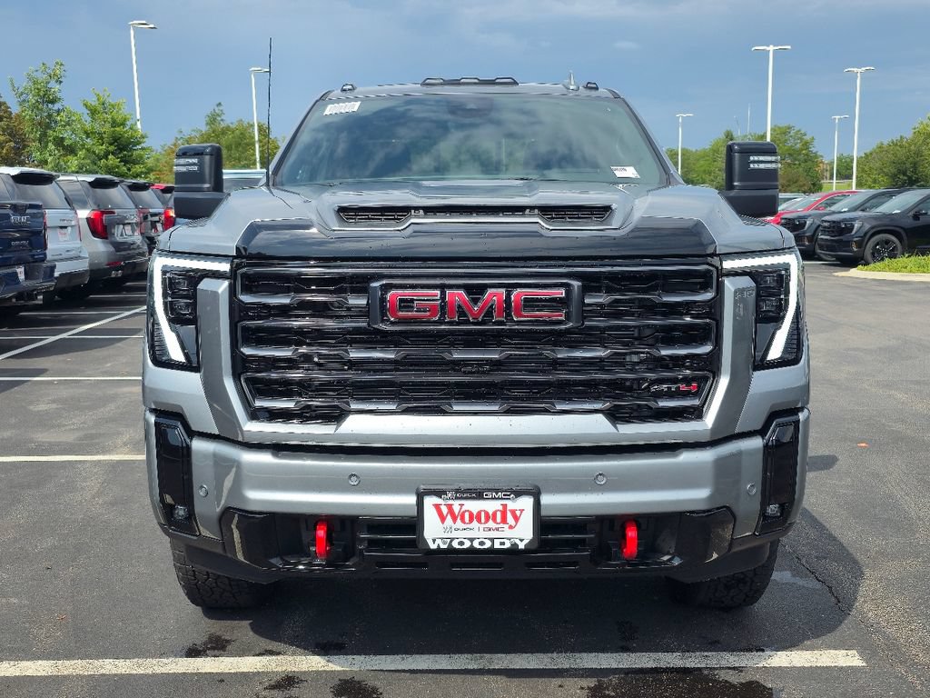 New 2026 GMC Sierra 2500 AT4 w/ AT4 Premium Plus Package AWD/4WD image 4