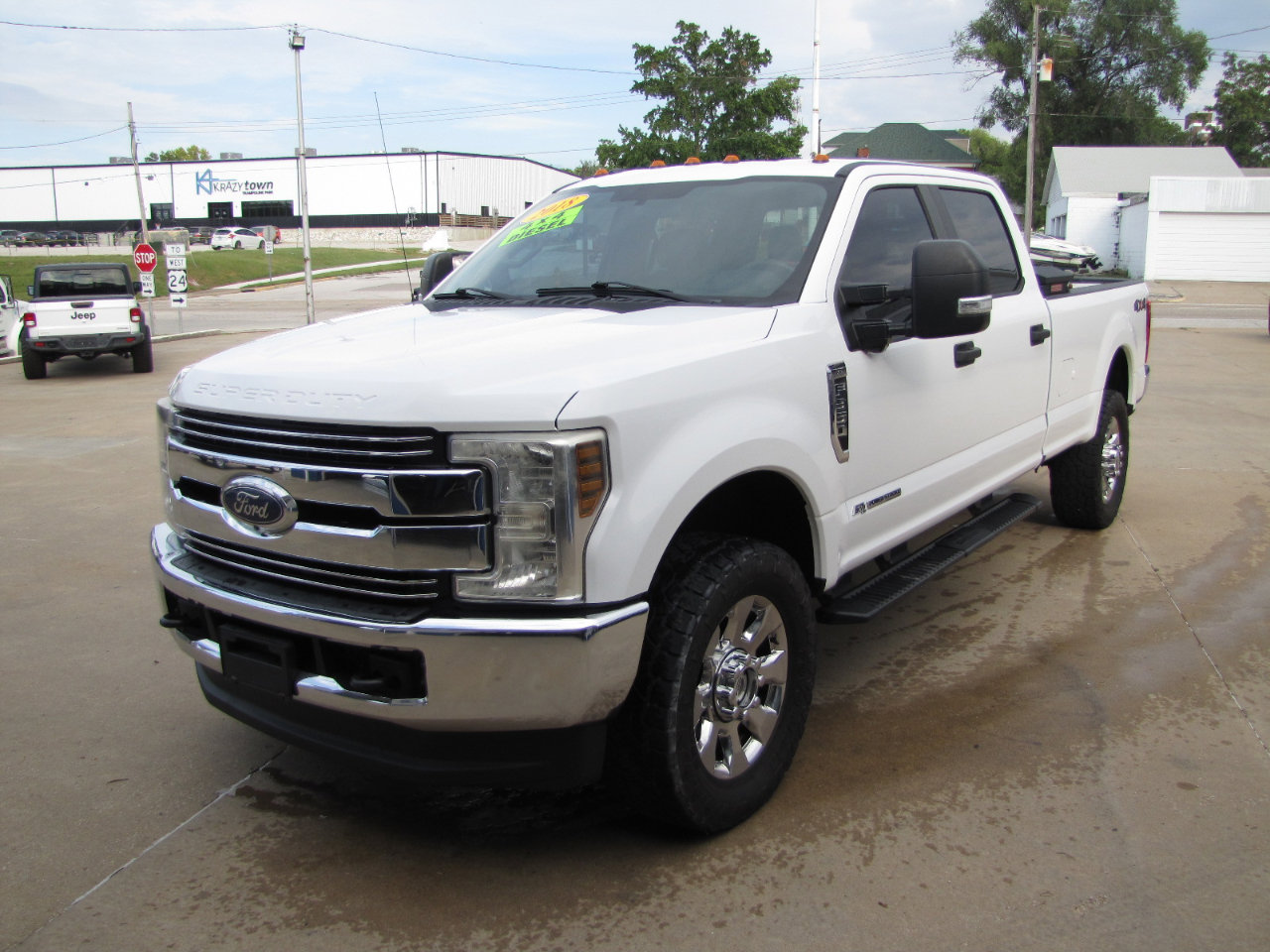 Used 2018 Ford F350 XL w/ Power Equipment Group image 1