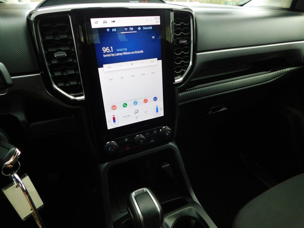 Used 2025 Ford Ranger XLT w/ FX4 Off-Road Package image 34