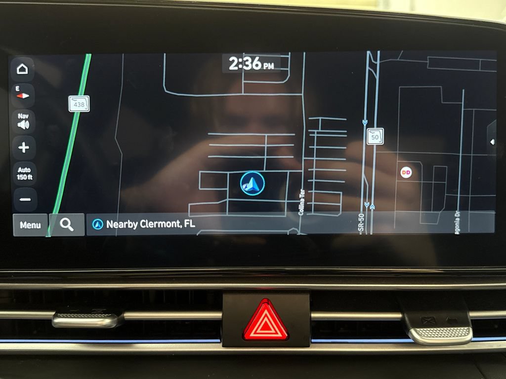 Certified 2025 Hyundai Elantra Limited FWD image 21