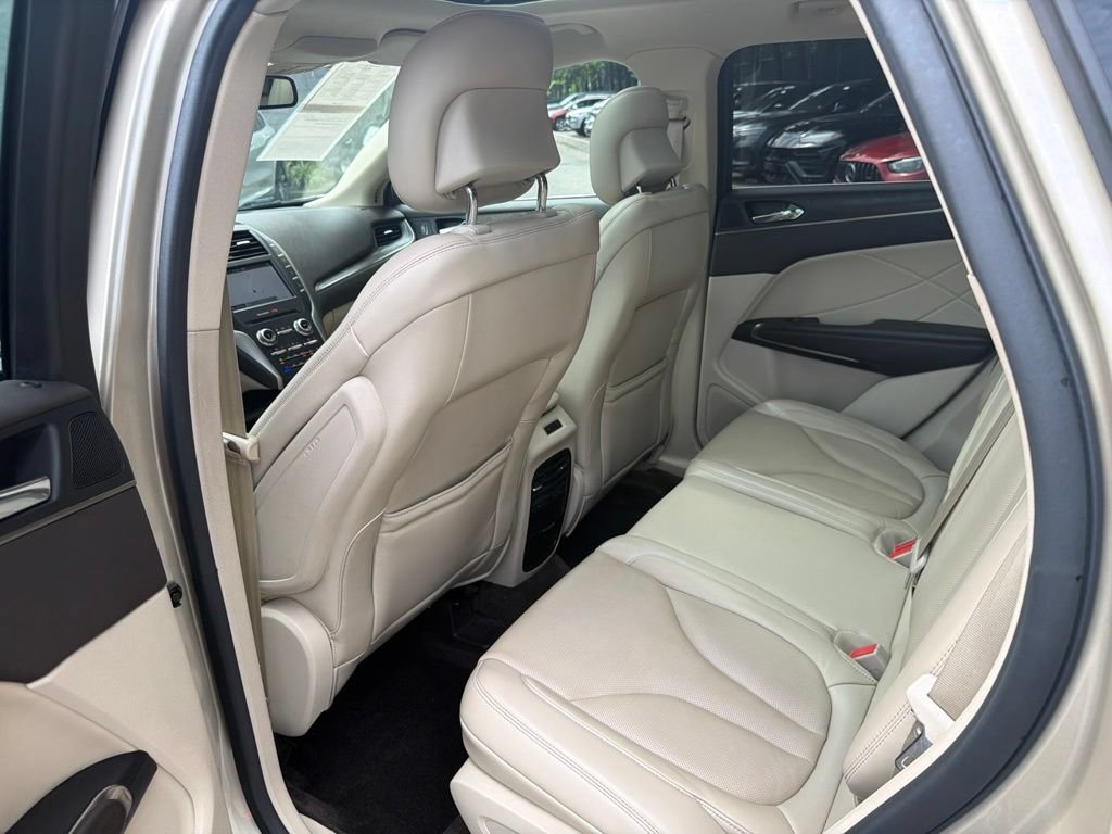 Used 2017 Lincoln MKC Reserve AWD/4WD image 25