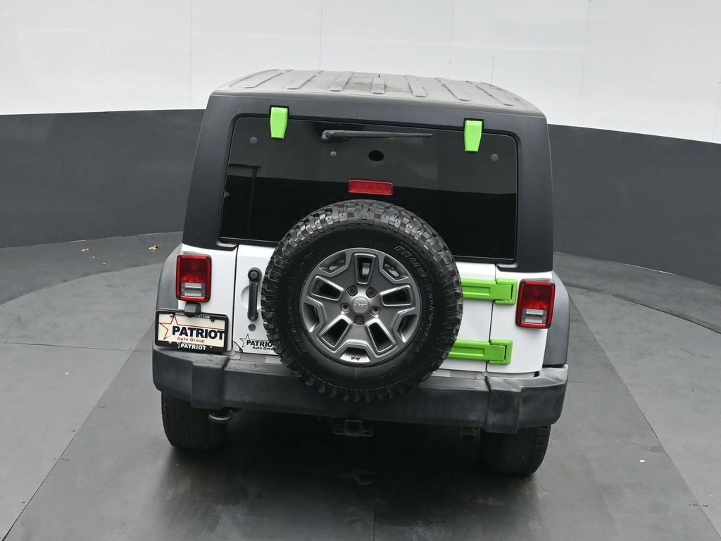 Used 2017 Jeep Wrangler Unlimited Rubicon AWD/4WD image 29