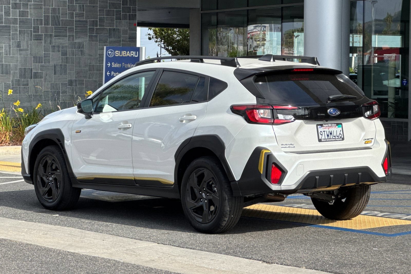 Certified 2025 Subaru Crosstrek 2.5i Sport w/ Crosstrek Mirror Package AWD/4WD image 6