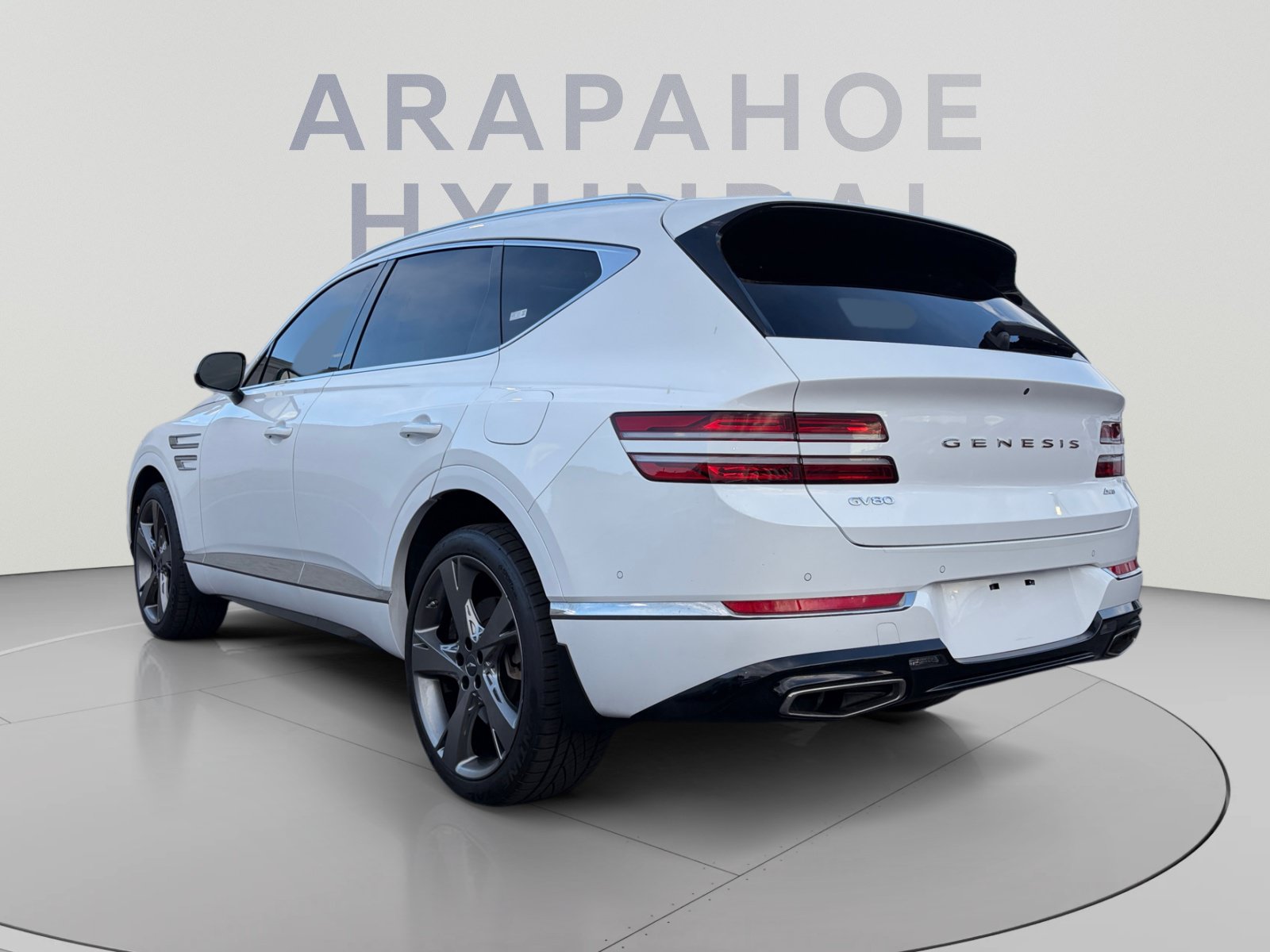 Used 2022 Genesis GV80 2.5T w/ Prestige Package 04 AWD/4WD image 3