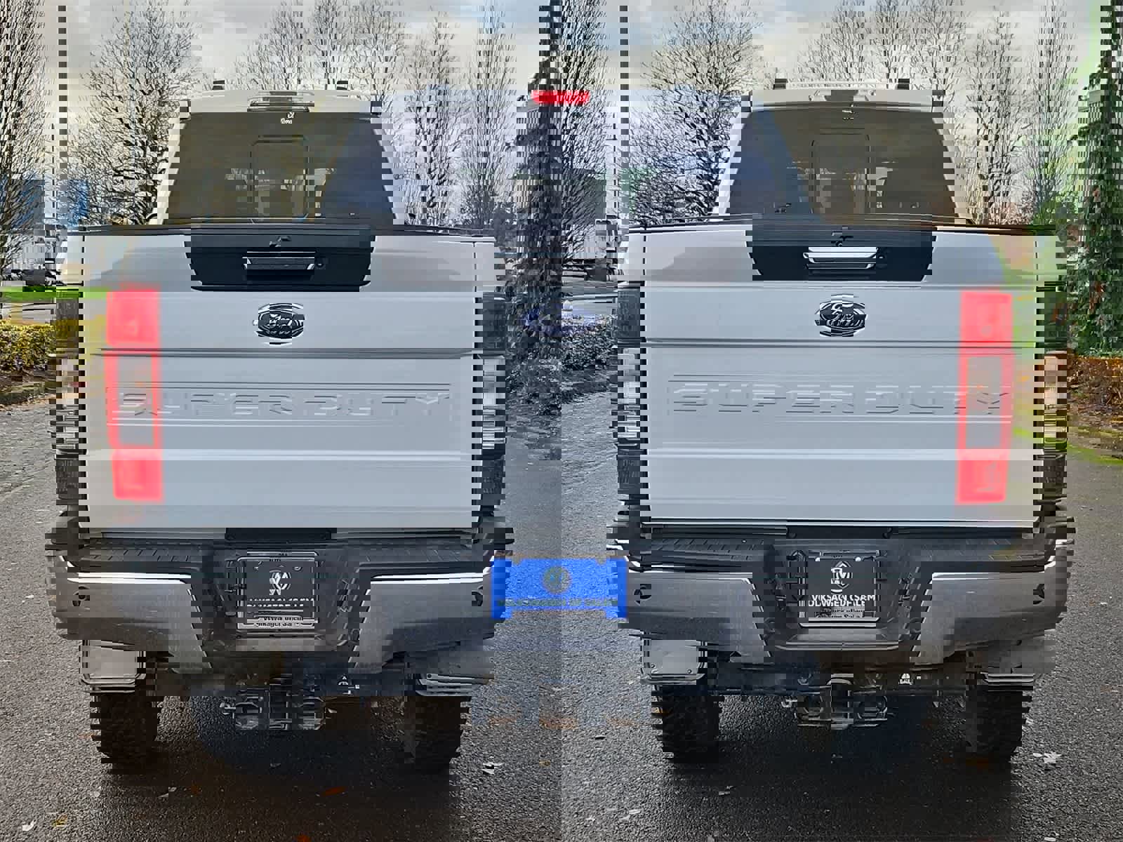 Used 2022 Ford F350 Lariat w/ FX4 Off-Road Package image 5