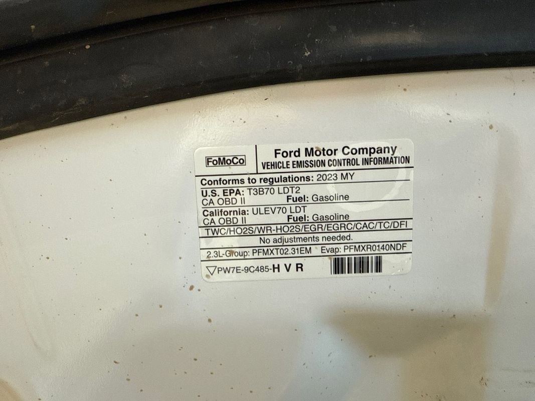 Used 2023 Ford Bronco Badlands image 38