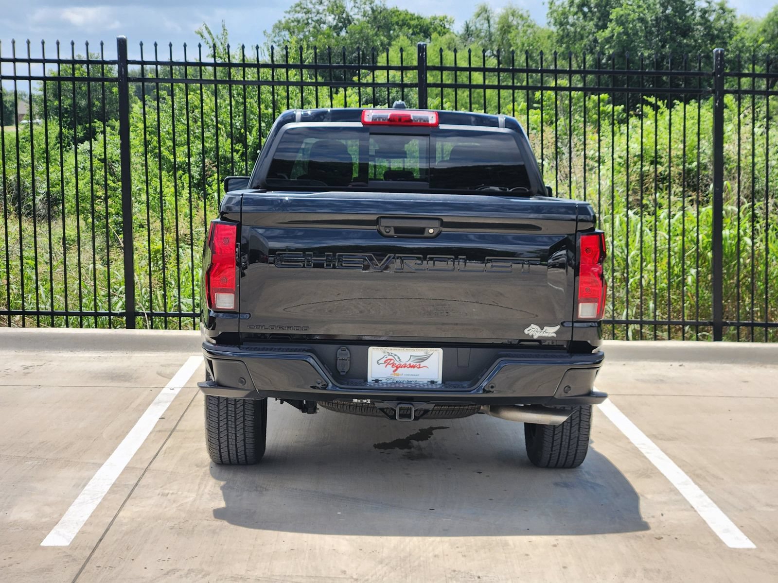 Used 2026 Chevrolet Colorado W/T w/ WT Custom Package RWD image 8