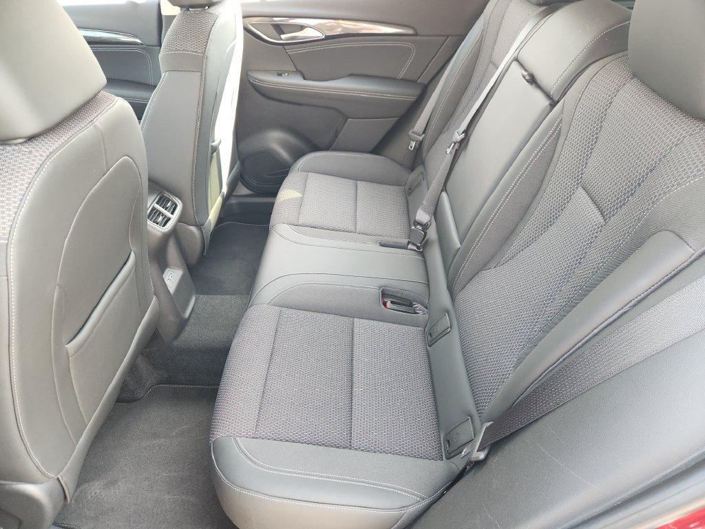 Used 2021 Buick Envision Preferred FWD image 27