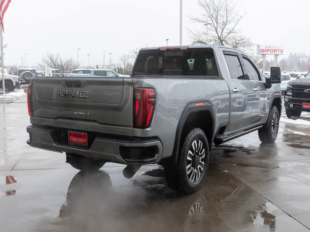 Used 2025 GMC Sierra 2500 Denali Ultimate image 7