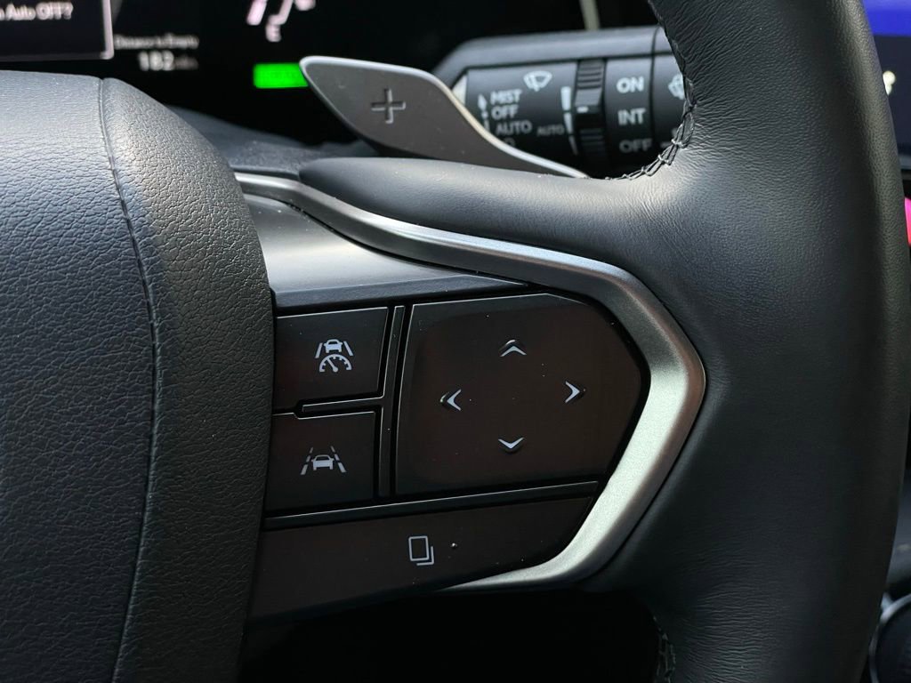 Used 2025 Lexus NX 350h AWD w/ Premium Package image 14