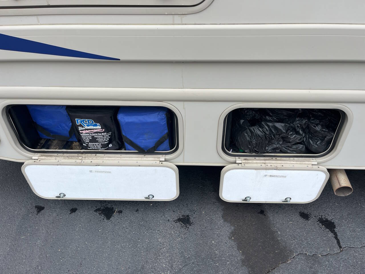 Used 2018 Ford E-450 and Econoline 450 Super Duty w/ Motorhome Prep Package image 15