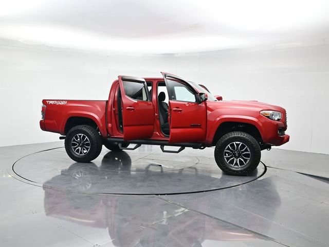 Used 2022 Toyota Tacoma TRD Sport w/ Technology Package image 51