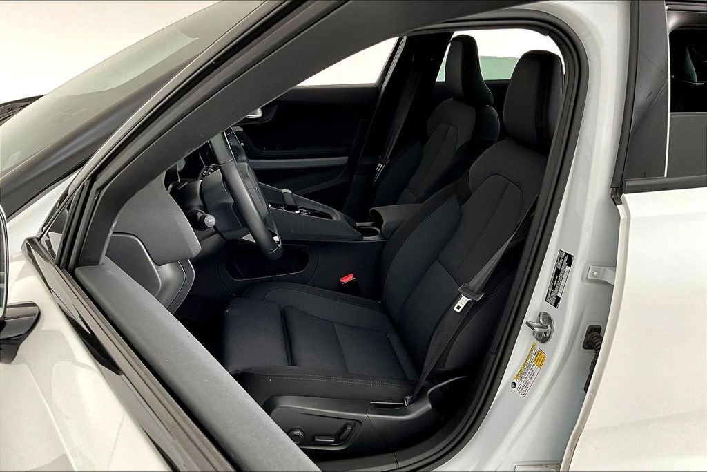 Used 2023 Polestar Polestar 2 w/ Pilot Pack image 33